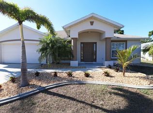 93 Broadmoor Ln, Rotonda West, FL 33947