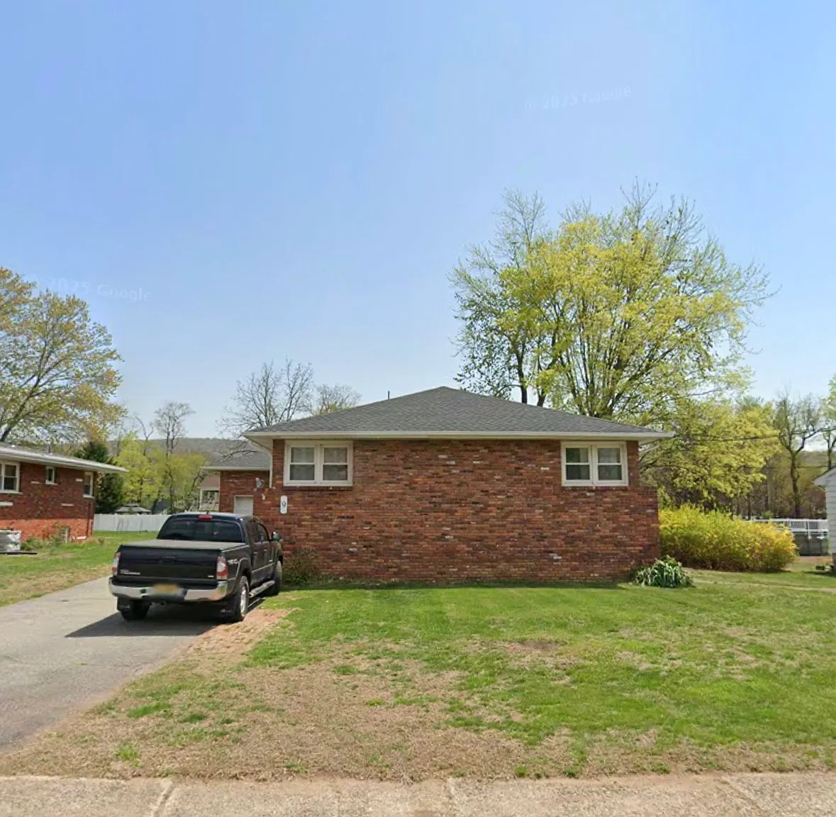 Belvedere Ave, Wanaque — Photo 1