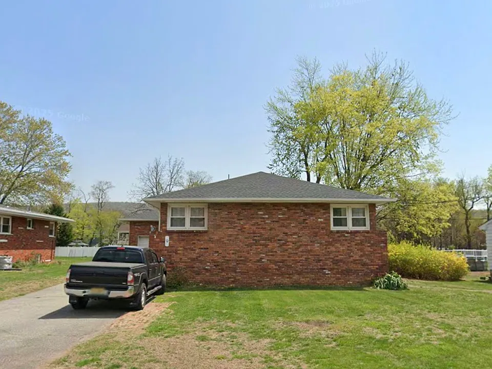 Belvedere Ave