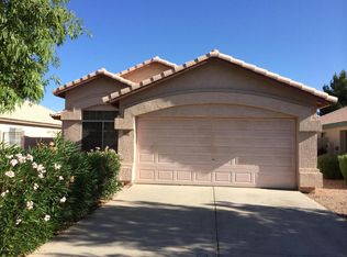 1049 W Olive Ave, Gilbert, AZ 85233