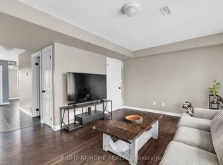 630 Woodlawn Rd E #B, Guelph, ON