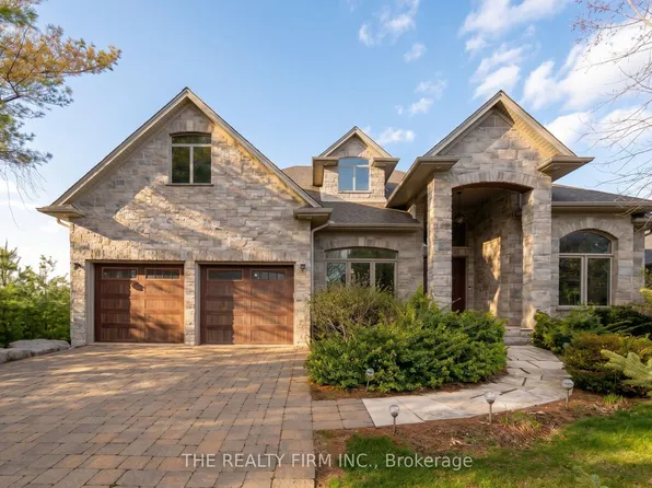 2676 Forest Meadow Dr, Strathroy Caradoc, ON N0L 1W0