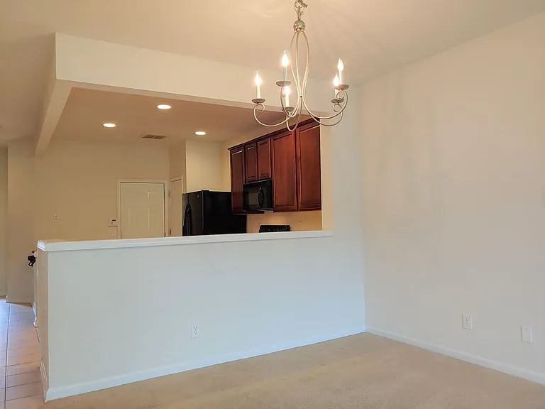 13366 Stone Pond Dr — Photo 7