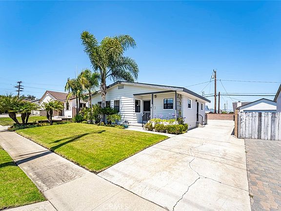 3rd image of 5209 Sepulveda Blvd