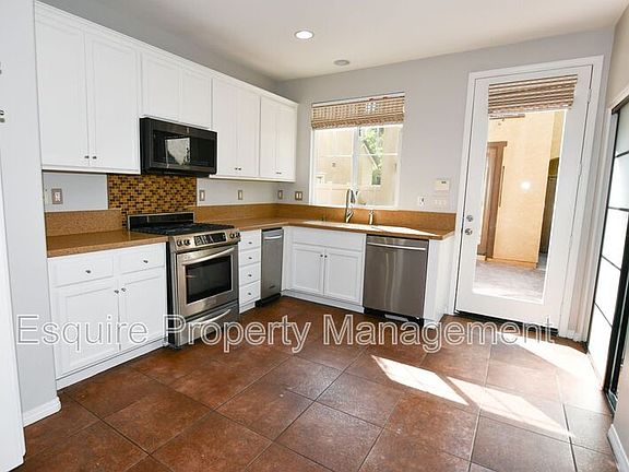 4th image of 3103 Thames River Dr