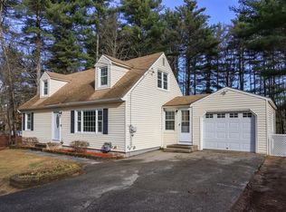 168 Turkey Hill Rd, Merrimack, NH 03054