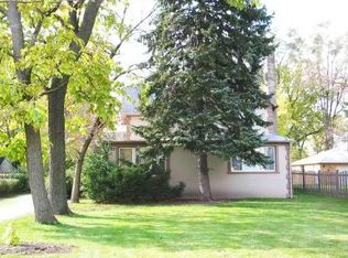 722 Shermer Rd, Glenview, IL 60025