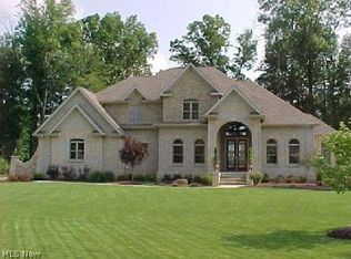 Bay Hill Dr NE, Warren, OH