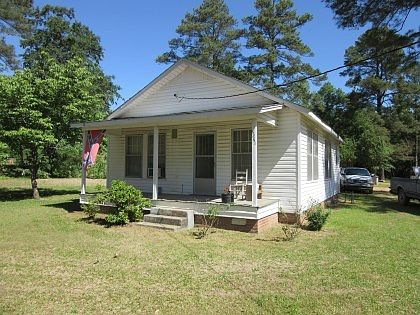 1st image of 2571 Columbia Road 12
