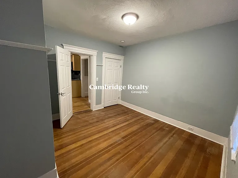 35 Cameron Ave #2T — Photo 10