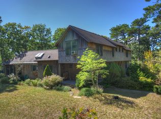 20 Barnes Rd, Oak Bluffs, MA 02557