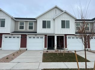 1154 E Trident Dr, Saratoga Springs, UT 84045