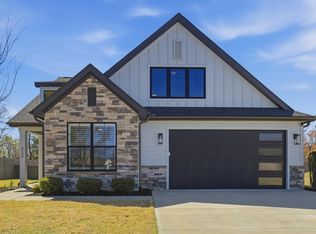 222 Horse Tack Trl, Mauldin, SC 29662