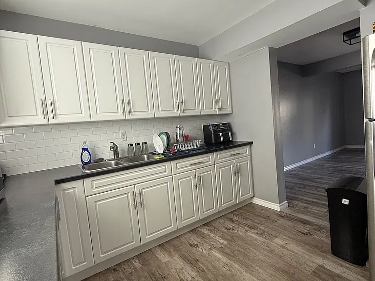 255 Northlake Dr #6 — Photo 13