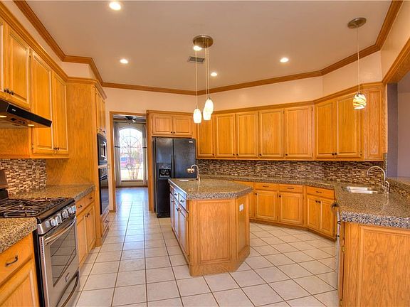 5th image of 15224 Grand Parke Dr