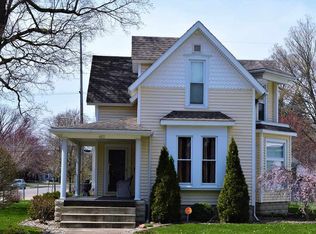 423 S 7th St, Goshen, IN 46526