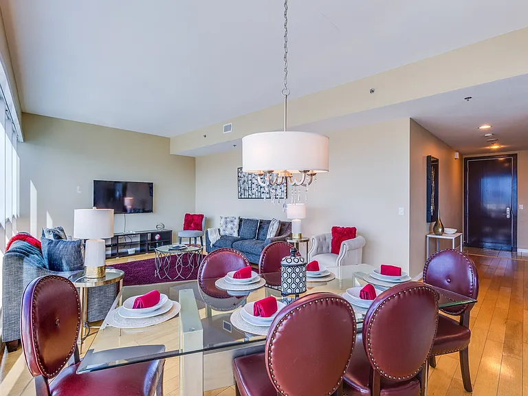 Dean Martin Dr — Photo 4