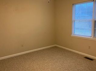 2925 S Wilson Rd APT 4, Radcliff, KY 40160