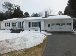 331 Wolf Swamp Rd, Longmeadow, MA 01106