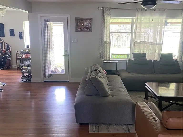 12930 Kimberley Ln — Photo 6