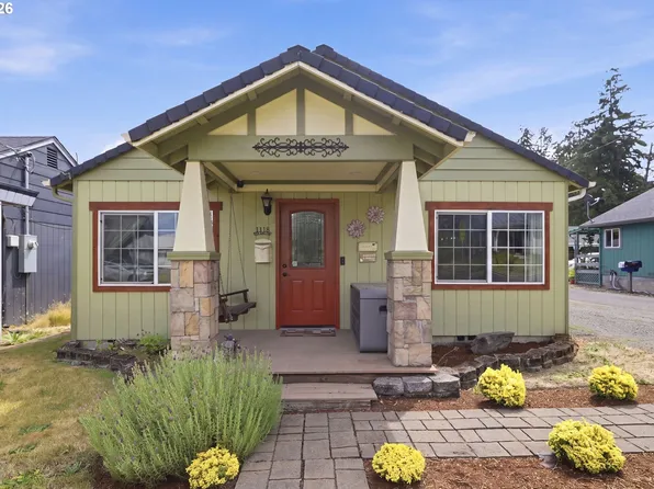 1118 S 4th St, Cottage Grove, OR 97424