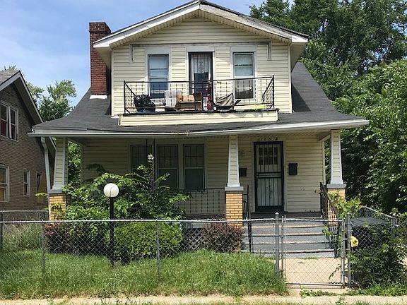 Nice 2 Family Dwelling on Detroit's west side