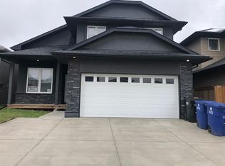 518 Evergreen Blvd #B, Saskatoon, SK S7W0L1