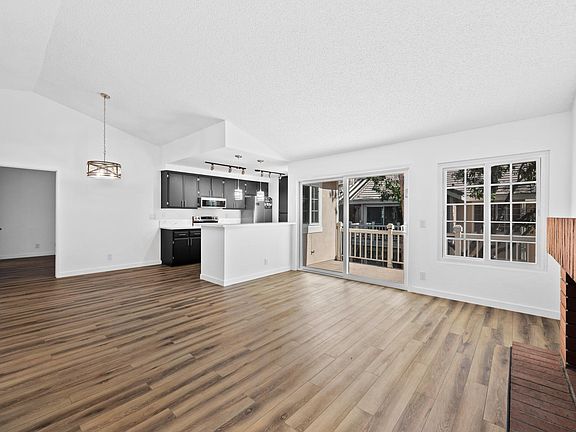 3rd image of 8729 Beckenham Ln Unit E
