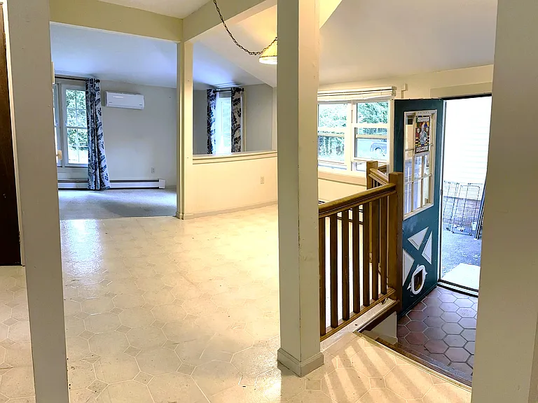 1732 Whitney Ave #A — Photo 6