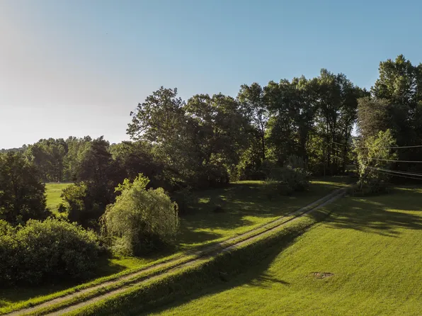 5937 Morganton Rd, Greenback, TN 37742