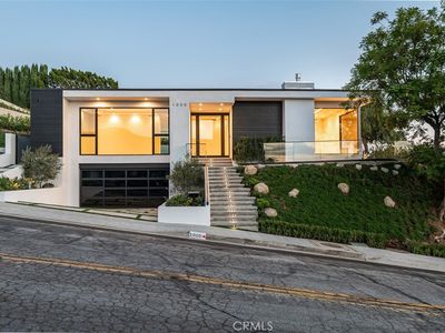 1000 Avonoak Ter, Glendale, CA, 91206