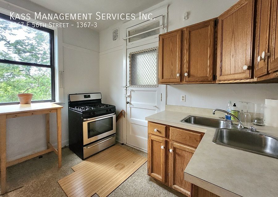 1st image of 1367 E 56th St #3