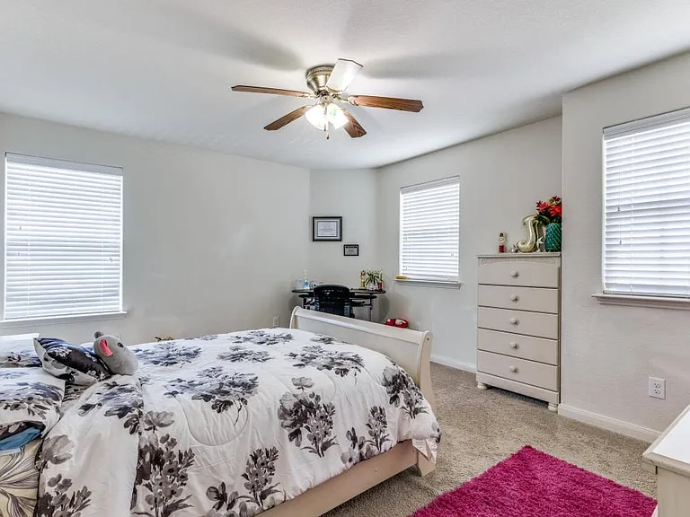 3025 Rocking Hills Trl — Photo 3