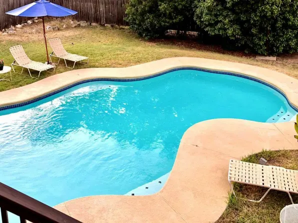 3520 Roanoke Dr, Cedar Park, TX 78613