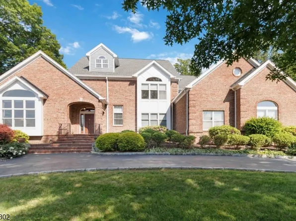 13 E Cove Ln, Morris Twp., NJ 07960