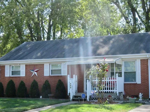 302 Tennyson Dr, Owensboro, KY 42303
