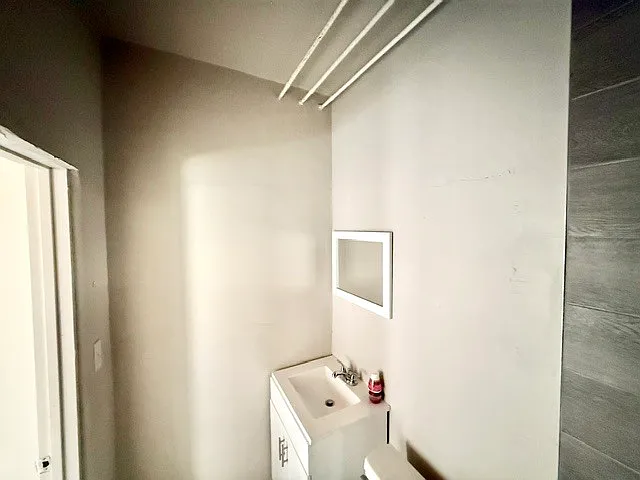 481 S 2nd Ave — Photo 15