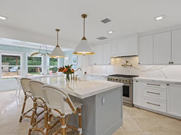 2938 Banyan Boulevard Circle NW, Boca Raton, FL 33431