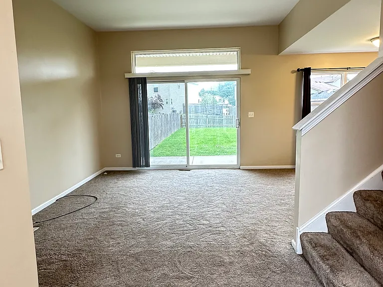 2159 Henning Pl — Photo 10