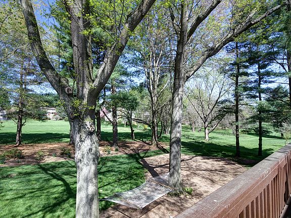 2nd image of 904 Cantle Ln