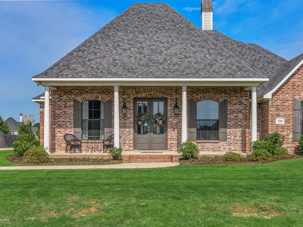 300 Donna Ln, Stonewall, LA 71078