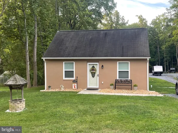 1857 Cedar Dr, Severn, MD 21144