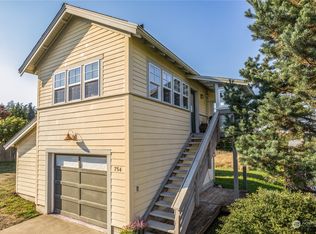 754 Landis Ln, Port Townsend, WA 98368
