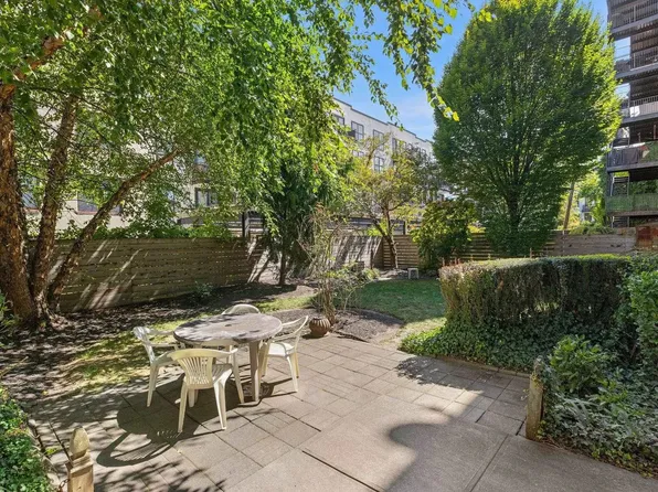 77 Jefferson Street image 21 of 28