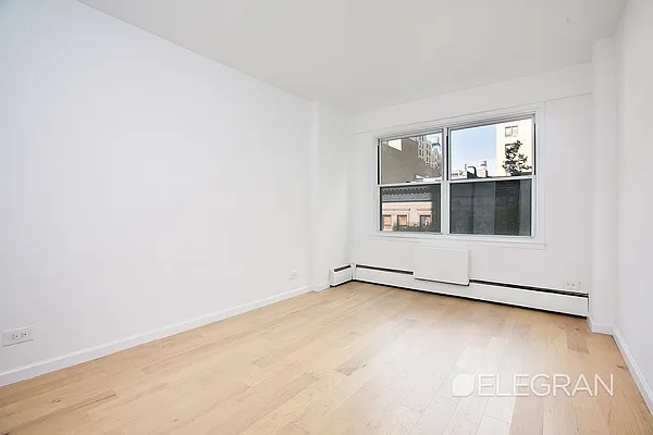 Rented by (Legacy) Elegran | media 10