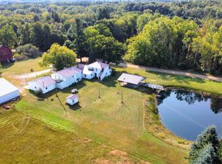 7202 21 Mile Rd, Evart, MI 49631