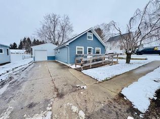 217 Amasa St, Woodland, MI 48897