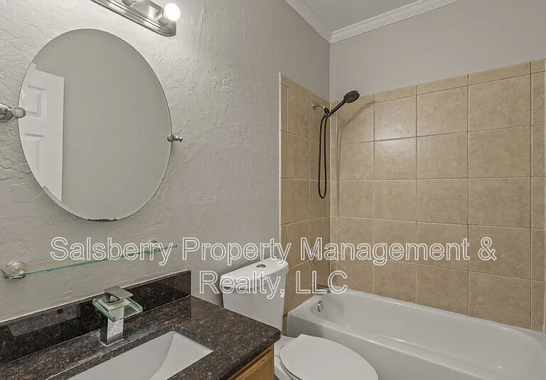 8015 Ederville Cir — Photo 12