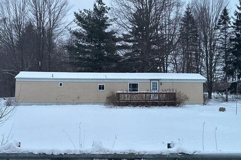 1st image of 7816 W Vernon Rd