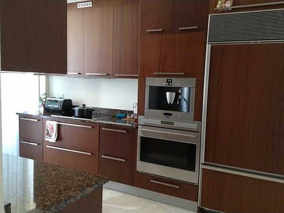 4th image of 15901 Collins Ave APT 2605